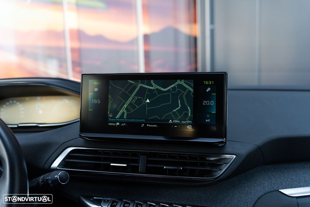 Peugeot 3008 225 e-EAT8 Allure - 18