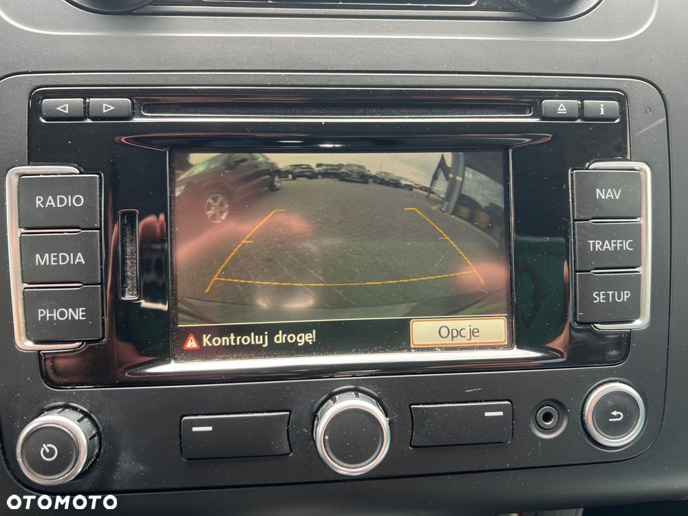 Volkswagen Touran 2.0 TDI DPF Comfortline DSG - 38