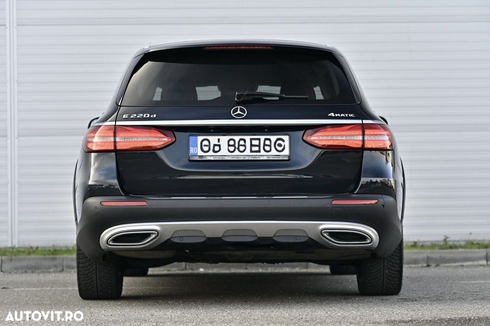 Mercedes-Benz E 220 d T-Modell 4MATIC Aut - 10
