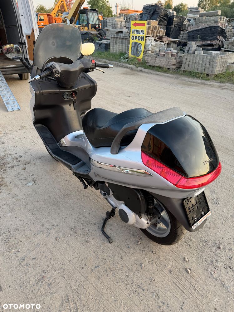 Piaggio X8 - 3
