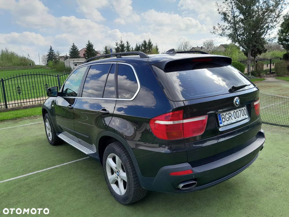 BMW X5 4.8i xDrive - 4