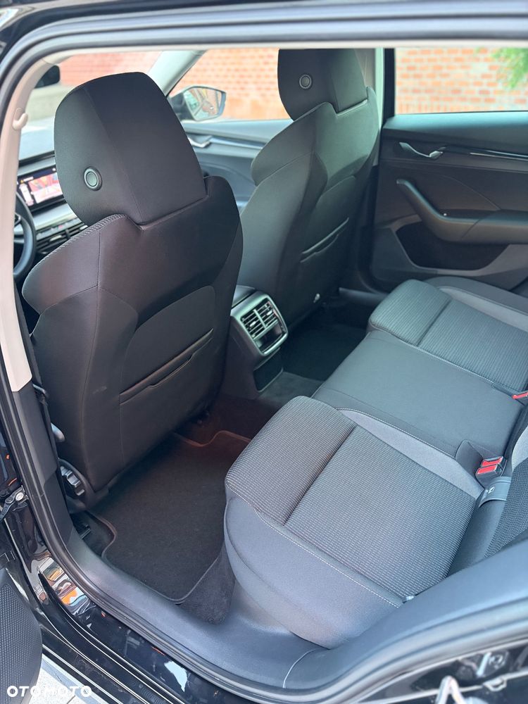 Skoda Octavia 1.5 TSI ACT Ambition - 24