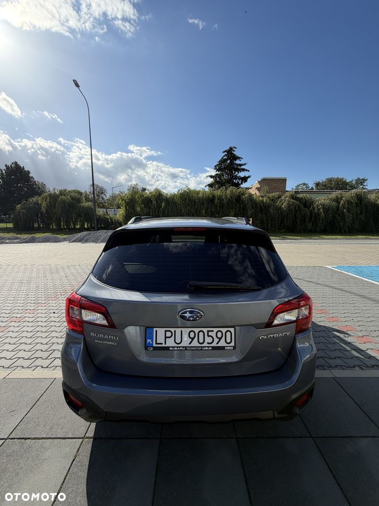 Subaru Outback 2.5i Comfort - 11