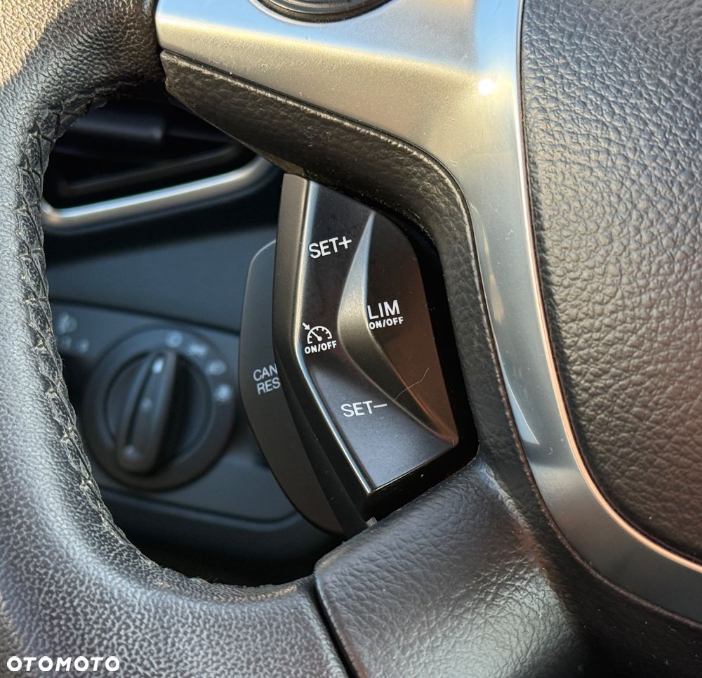 Ford C-MAX 1.6 EcoBoost Titanium - 20