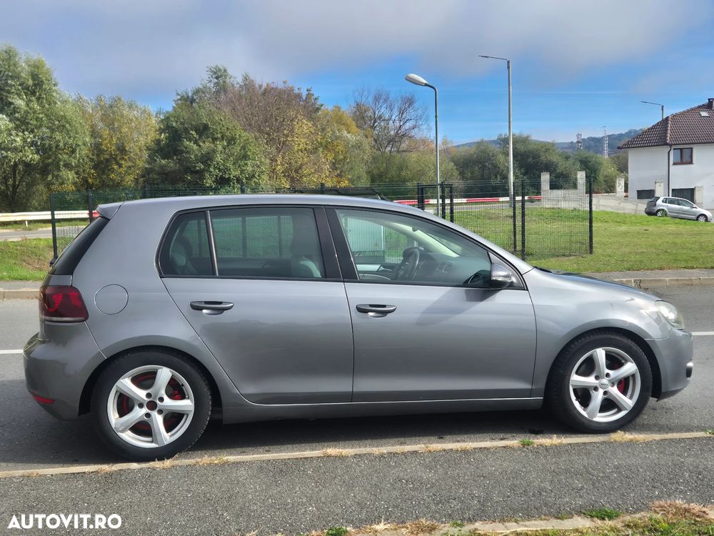 Volkswagen Golf - 9