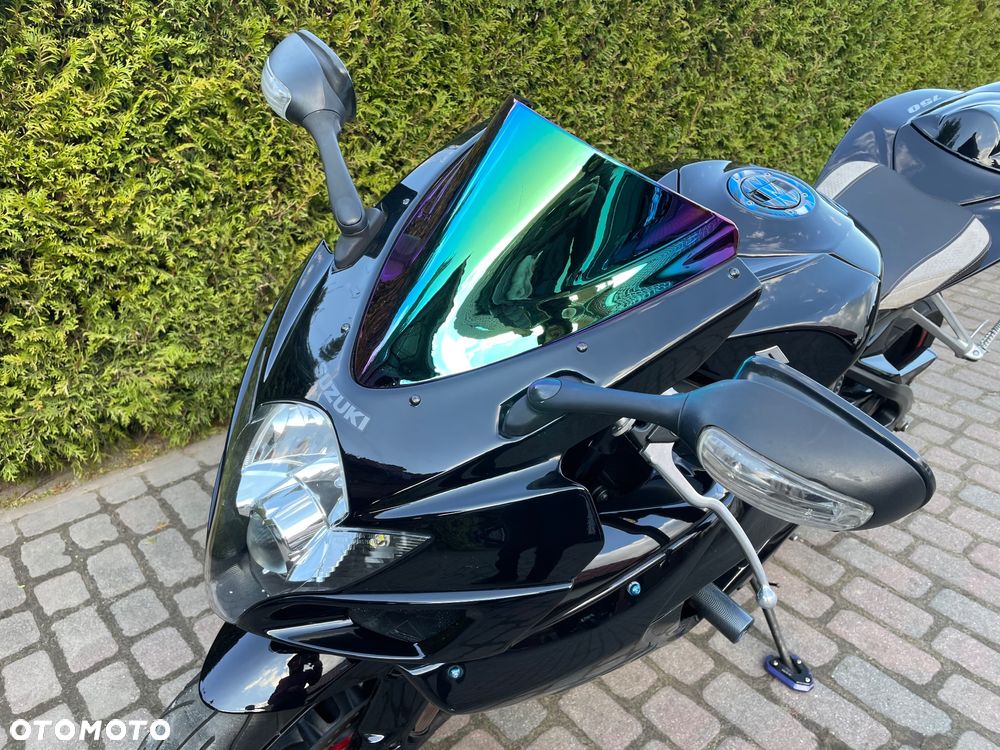 Suzuki GSX-R - 7