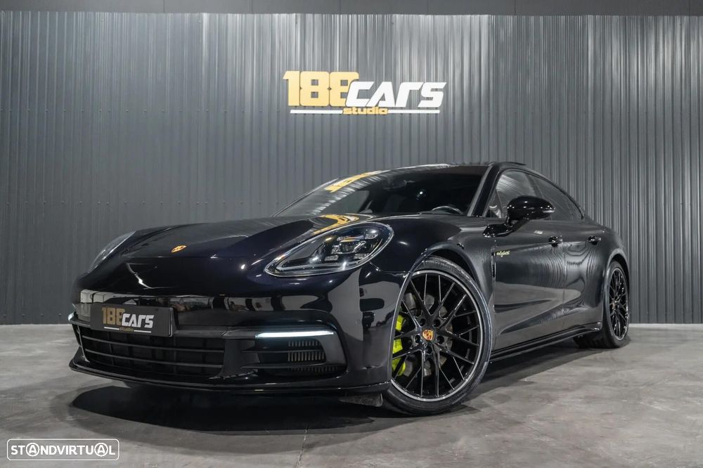 Porsche Panamera - 37