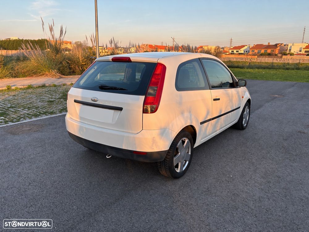 Ford Fiesta 1.4 TDCI Trend - 4