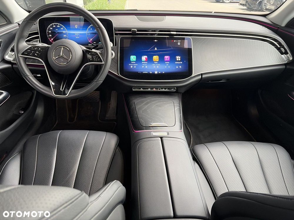 Mercedes-Benz Klasa E - 12