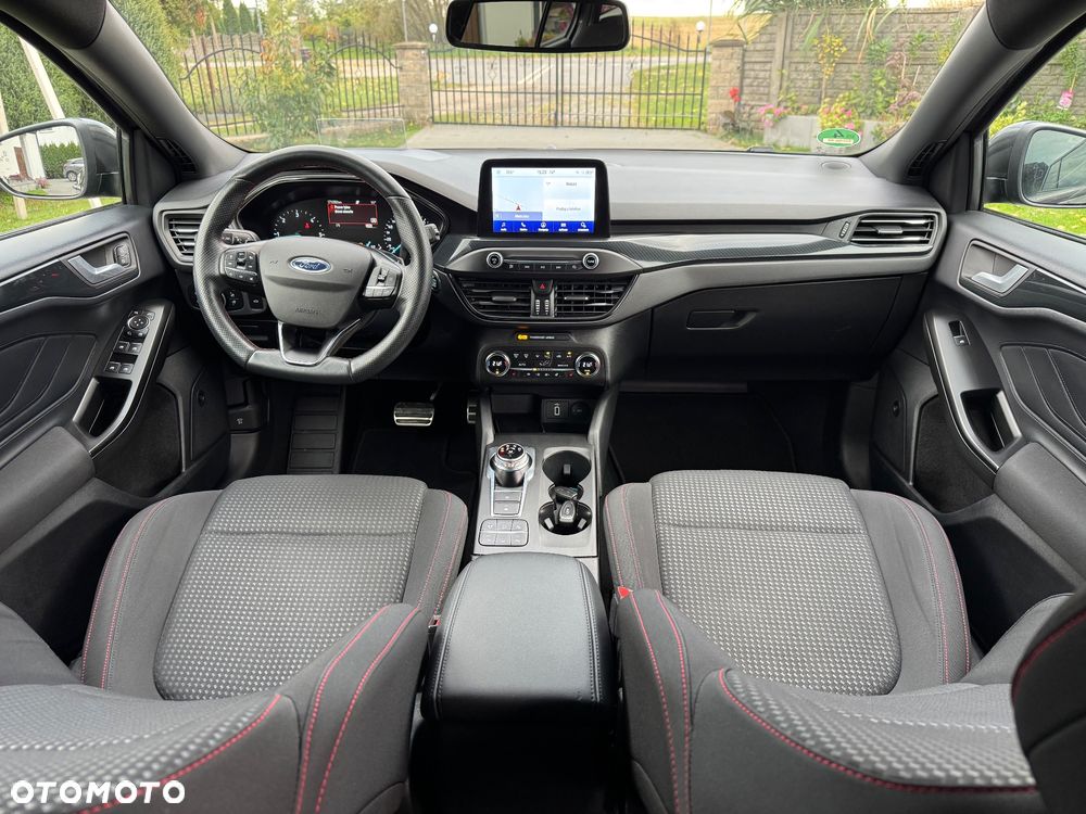 Ford Focus 2.0 TDCi DPF Start-Stopp-System ST-Line - 10