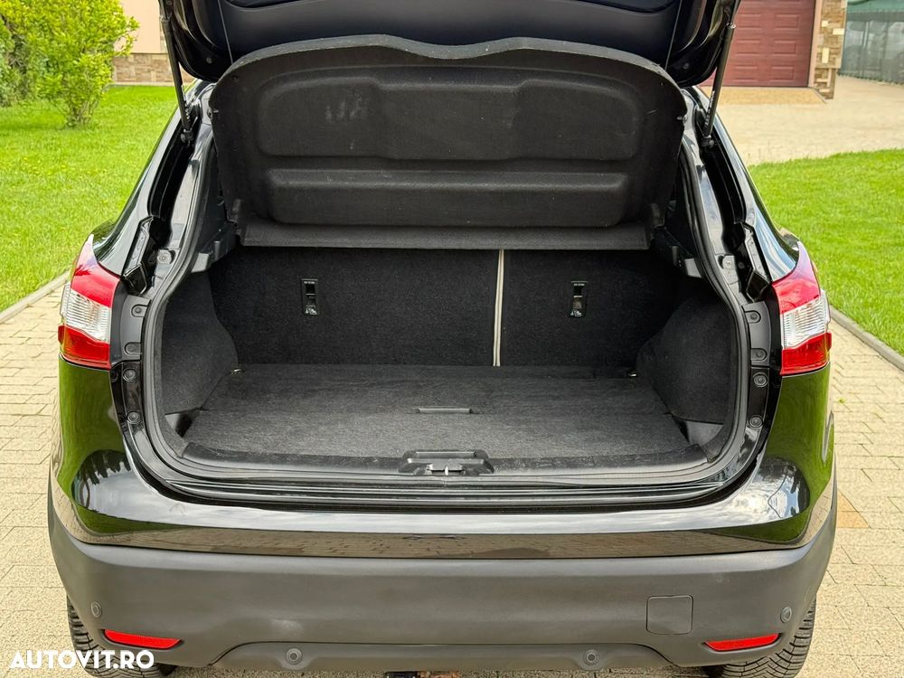 Nissan Qashqai 1.6 DCI 4 x 4 DPF Start/Stop tekna - 26