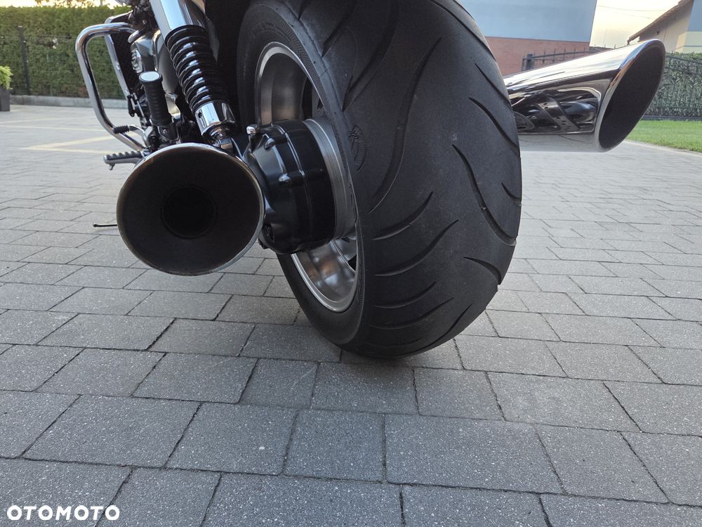 Triumph Rocket - 37