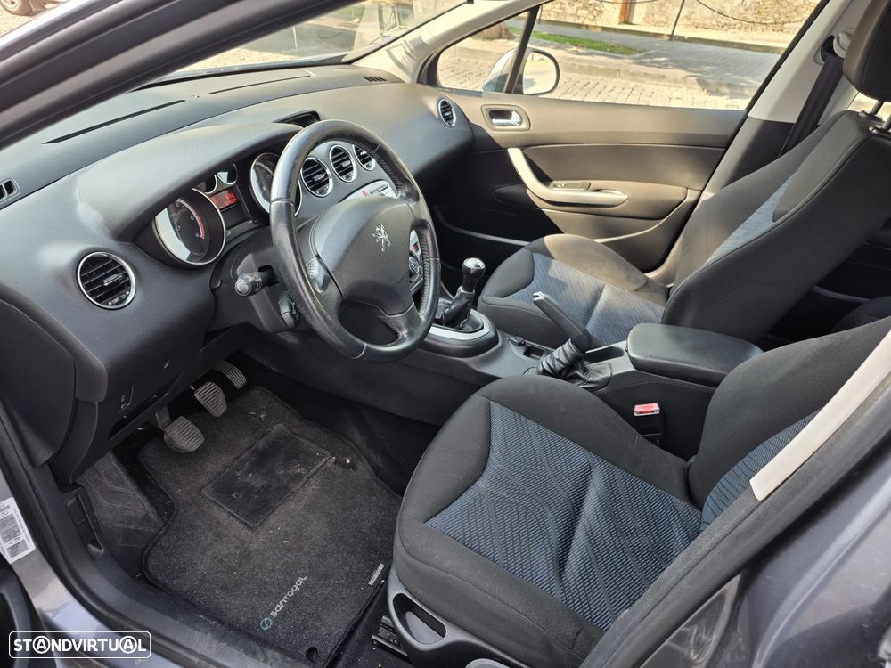 Peugeot 308 1.6 HDi Executive - 15