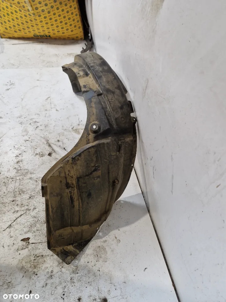 Suzuki Vitara 09r. nadkole przednie lewe. - 2