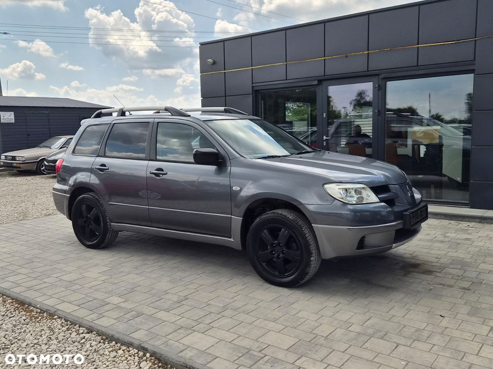 Mitsubishi Outlander 2.0 Comfort - 2