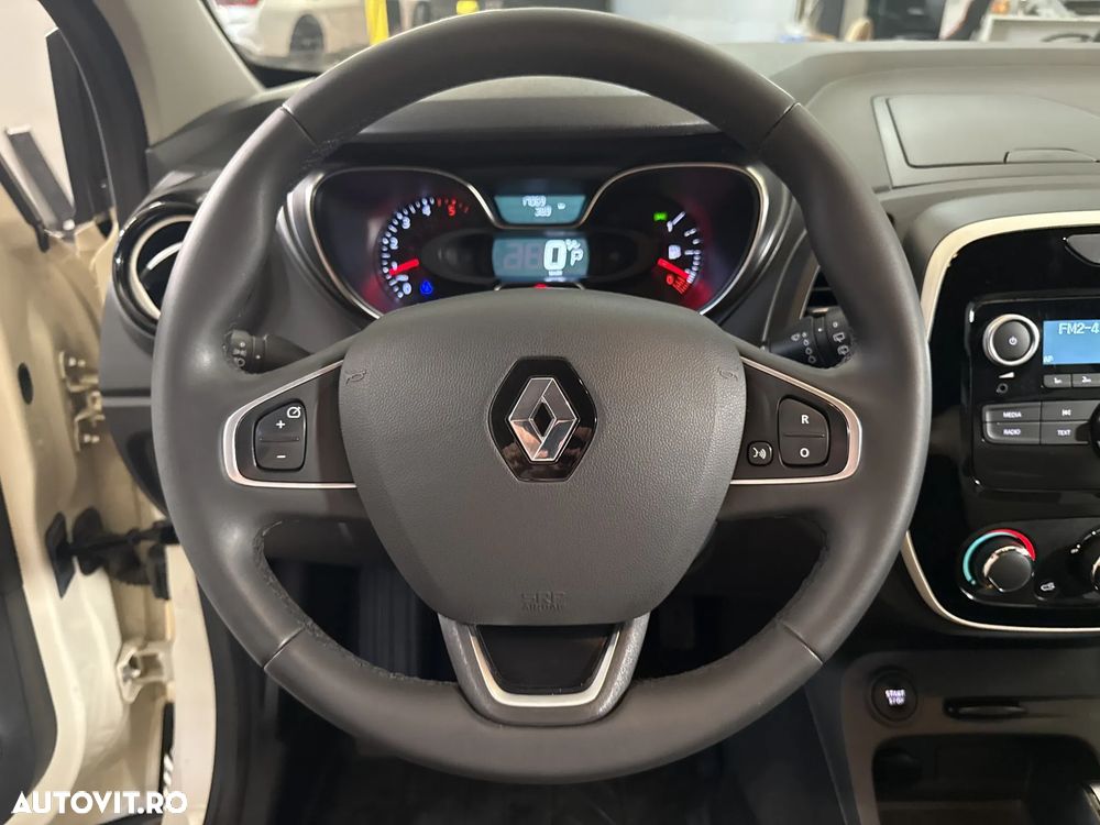 Renault Captur - 17