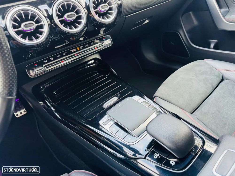 Mercedes-Benz CLA 35 AMG 4Matic Speedshift 8G-DCT Line Advanced Plus - 42