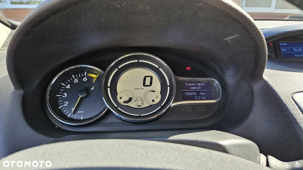 Renault Megane 1.6 16V Limited - 8
