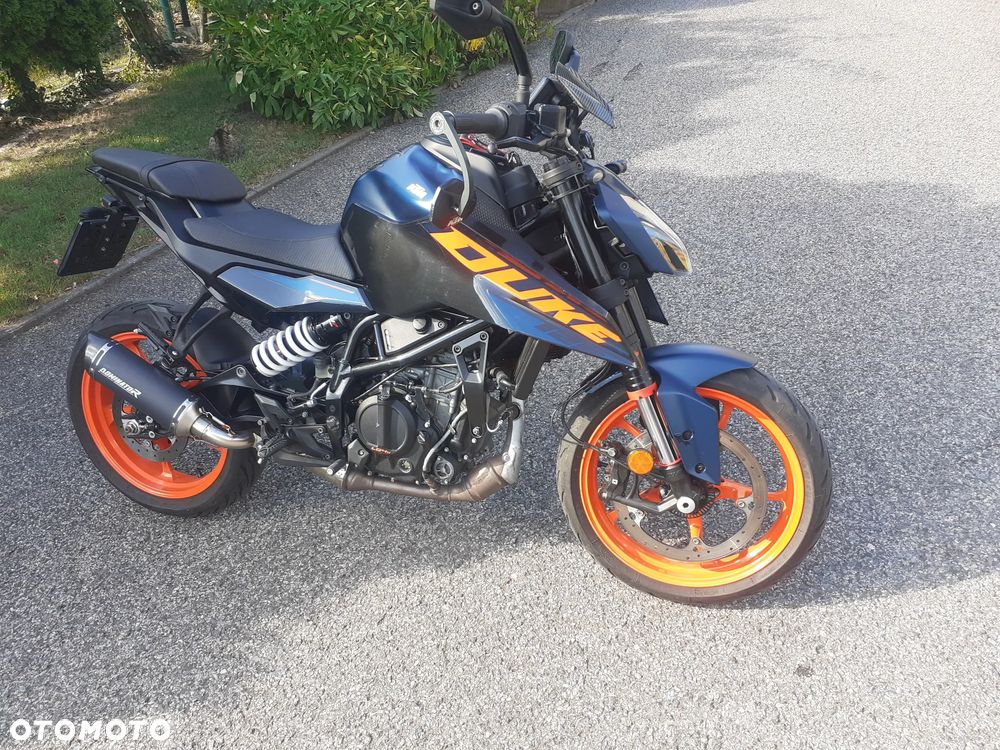 KTM Duke 125