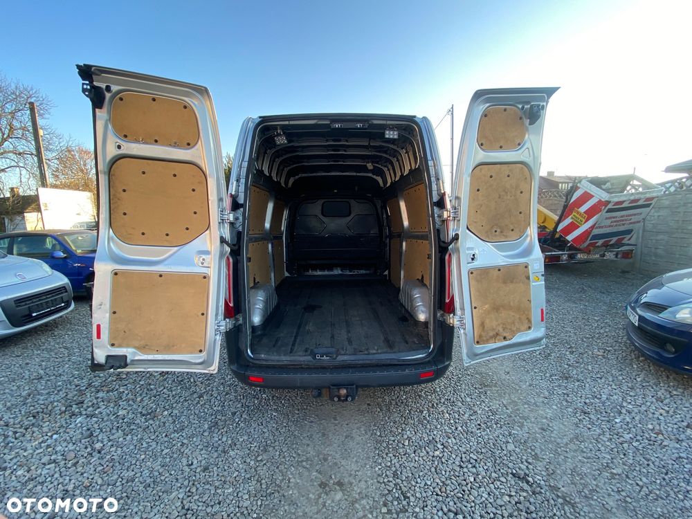 Ford Transit Custom - 11
