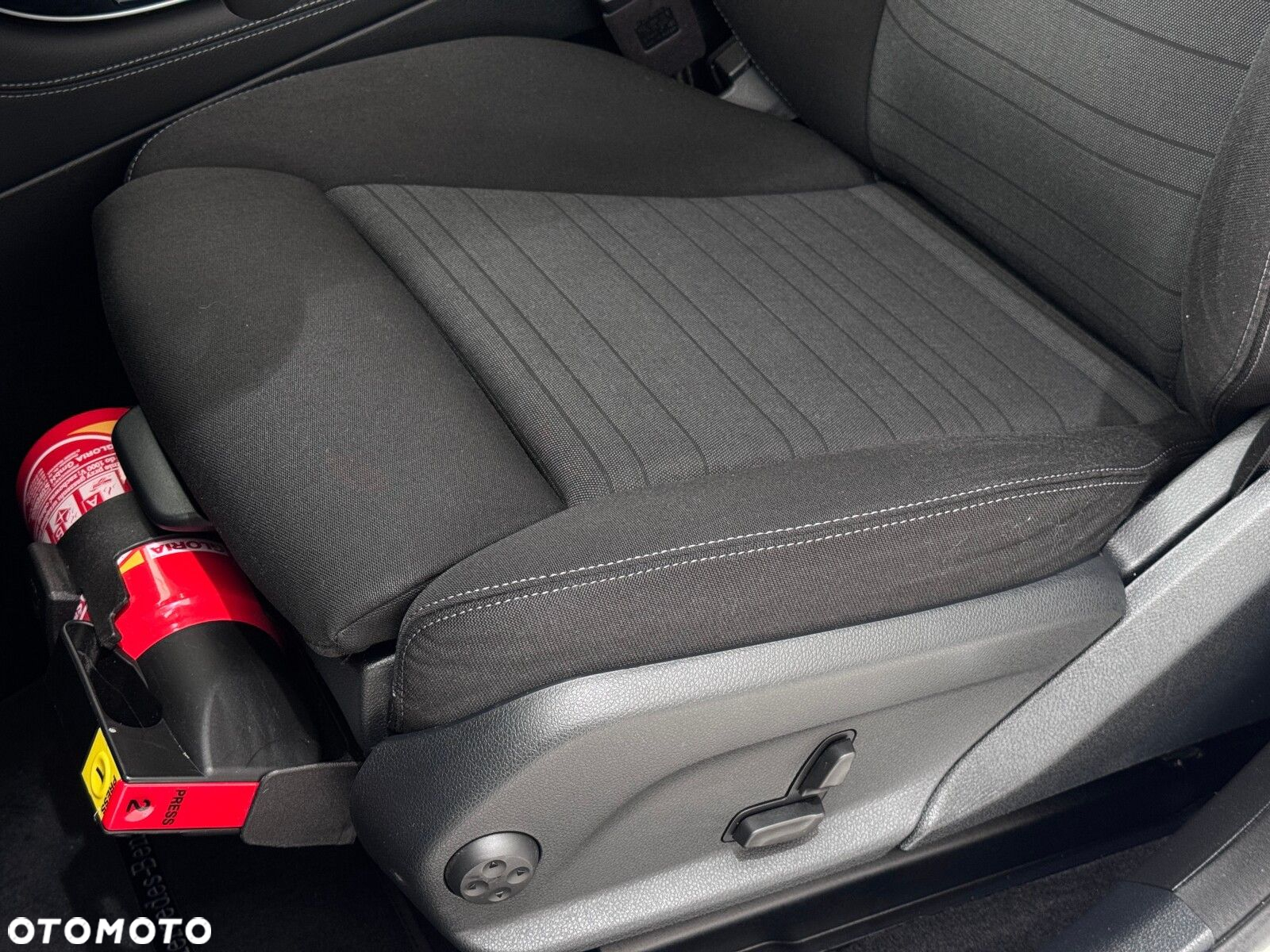 Mercedes-Benz GLC 200 d 4-Matic Business Edition - 11