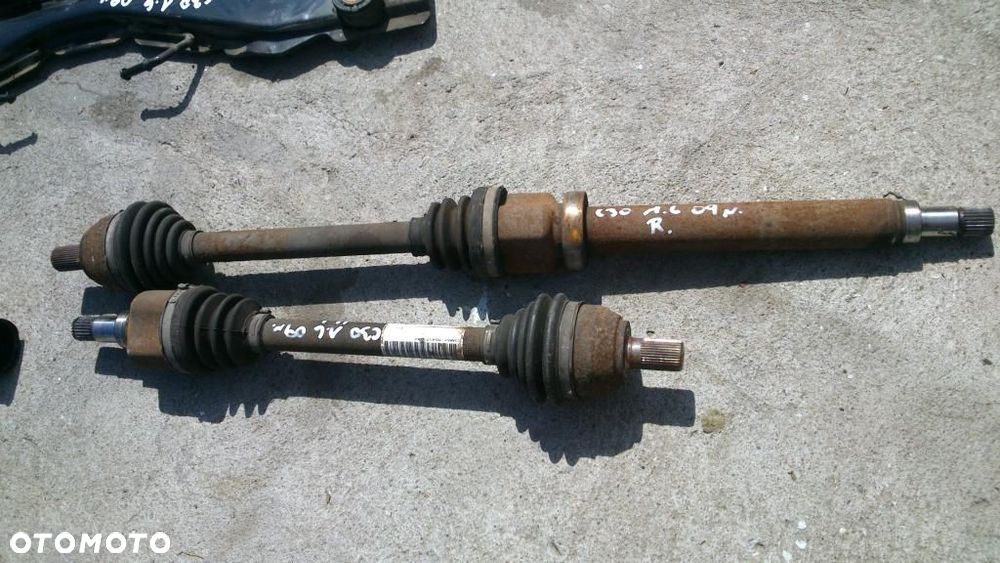 VOLVO C30 S40 V50 1.6 BENZYNA POLOS PRAWA 09R - 1