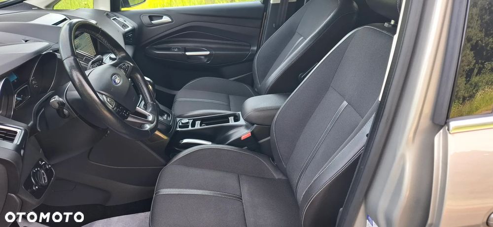 Ford Grand C-MAX - 17