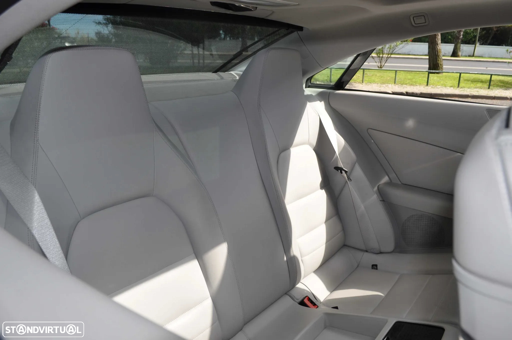 Mercedes-Benz E 250 CDi Elegance BlueEfficiency Auto - 7