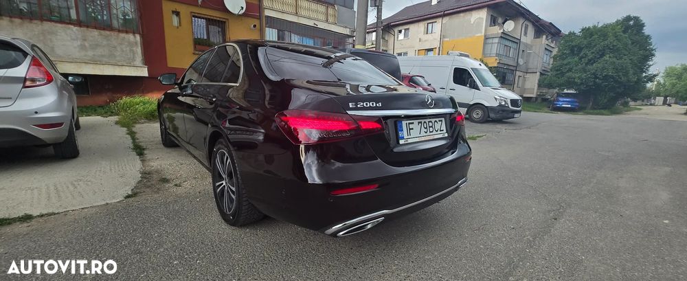 MERCEDES-BENZ E-Class 2022 — imagine 5