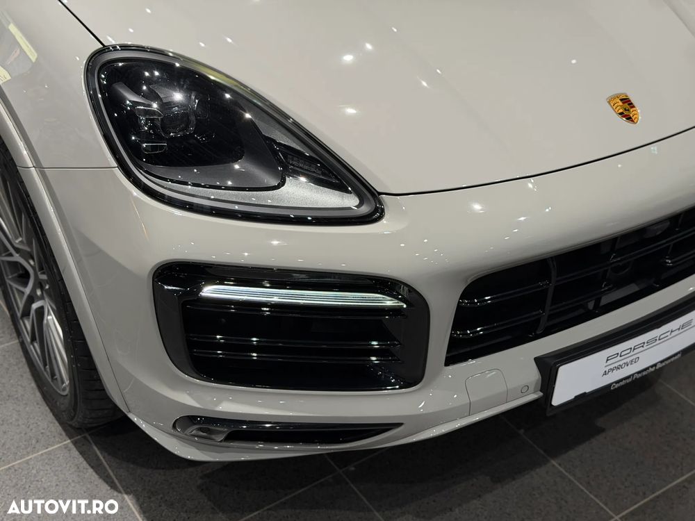 Porsche Cayenne - 20