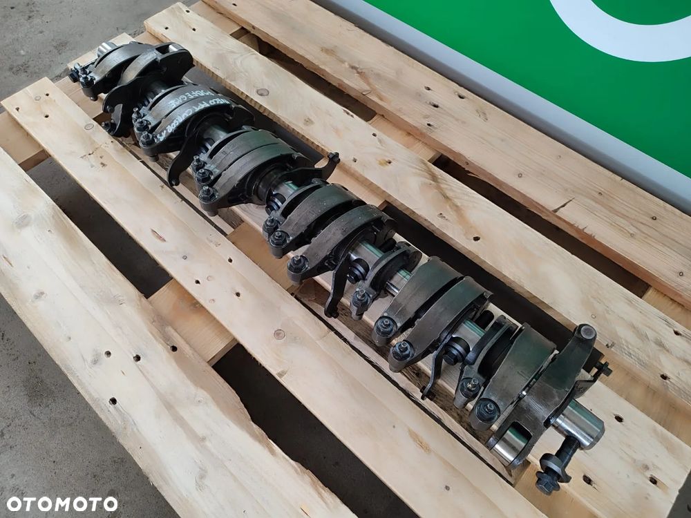 Klawiatura zaworowa silnika IVECO FPT CURSOR 13 - 3