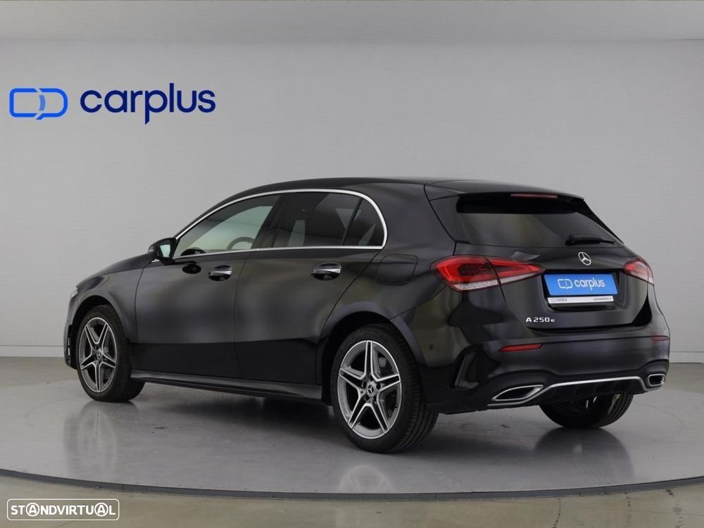Mercedes-Benz A 250 e - 5