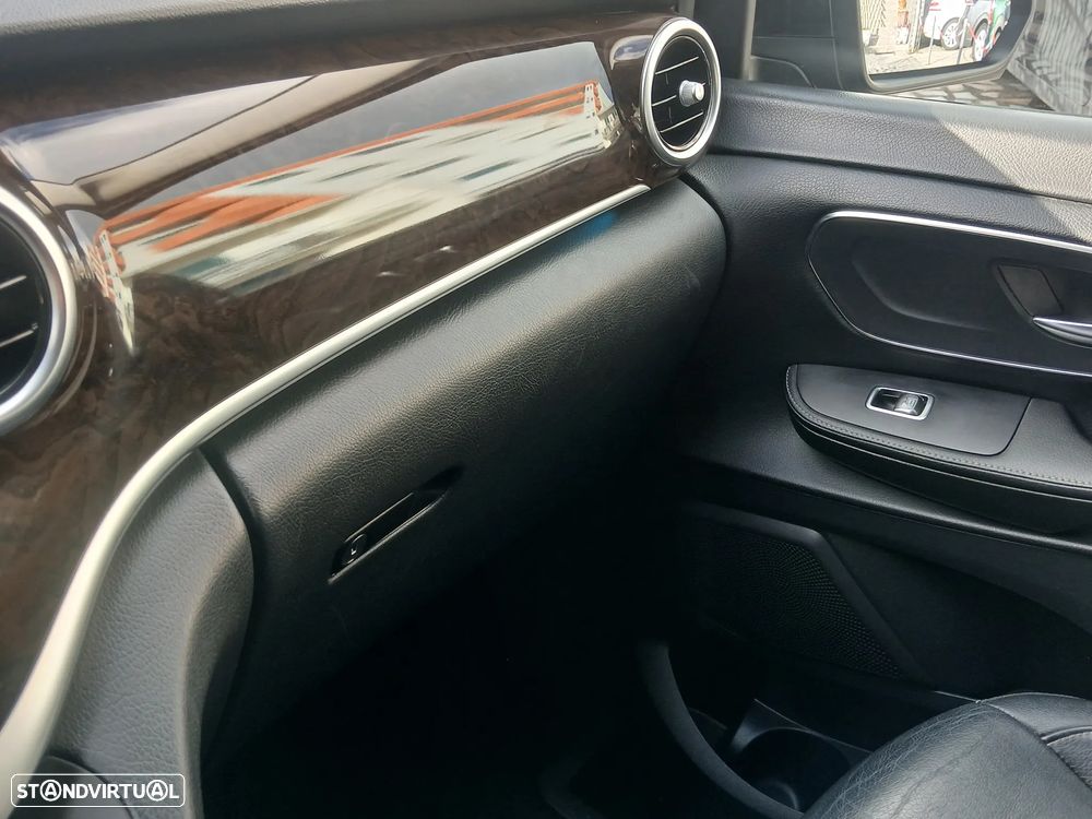 Mercedes-Benz V 250 BlueTEC Longo Avantgarde - 32