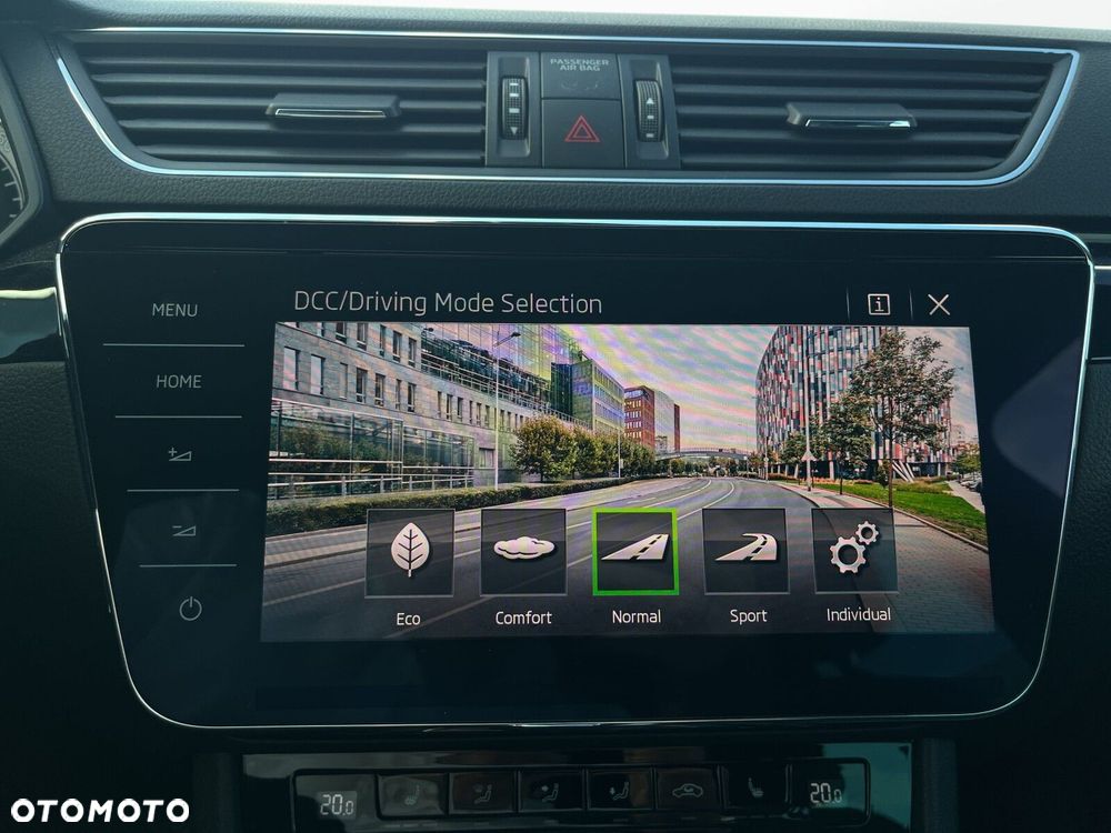Skoda Superb 2.0 TSI L&K DSG - 25