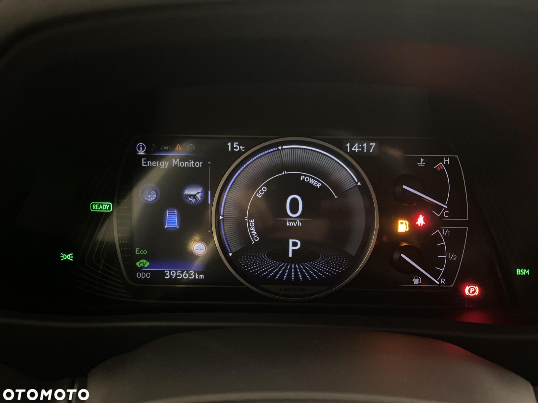 Lexus UX 250h GPF F Impression 2WD - 15