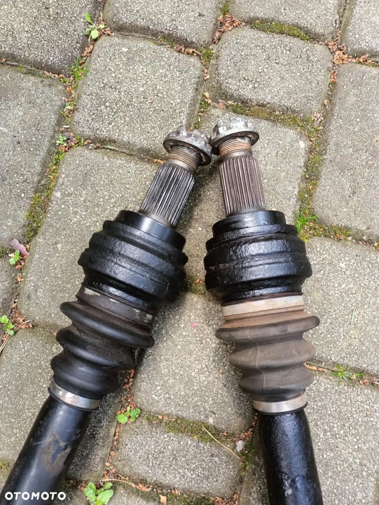 Połoś lewa prawa BMW E60 520i M54 manual - 3