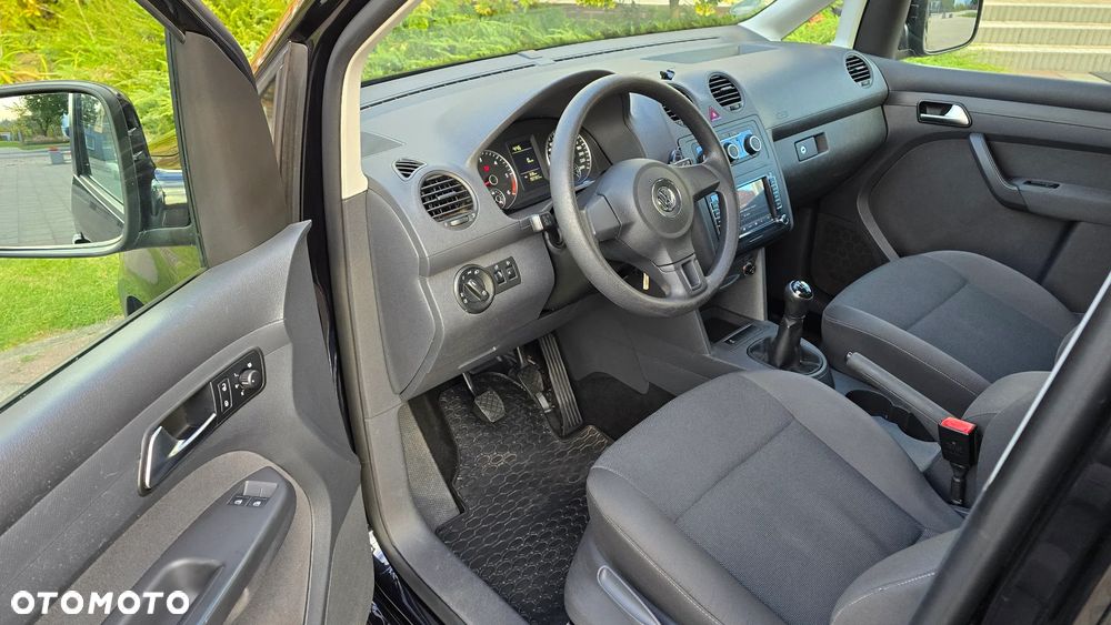 Volkswagen Caddy - 9