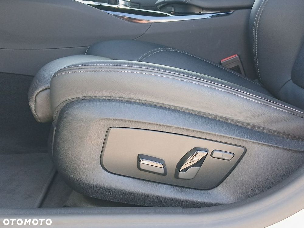 BMW Seria 5 520i mHEV sport - 18