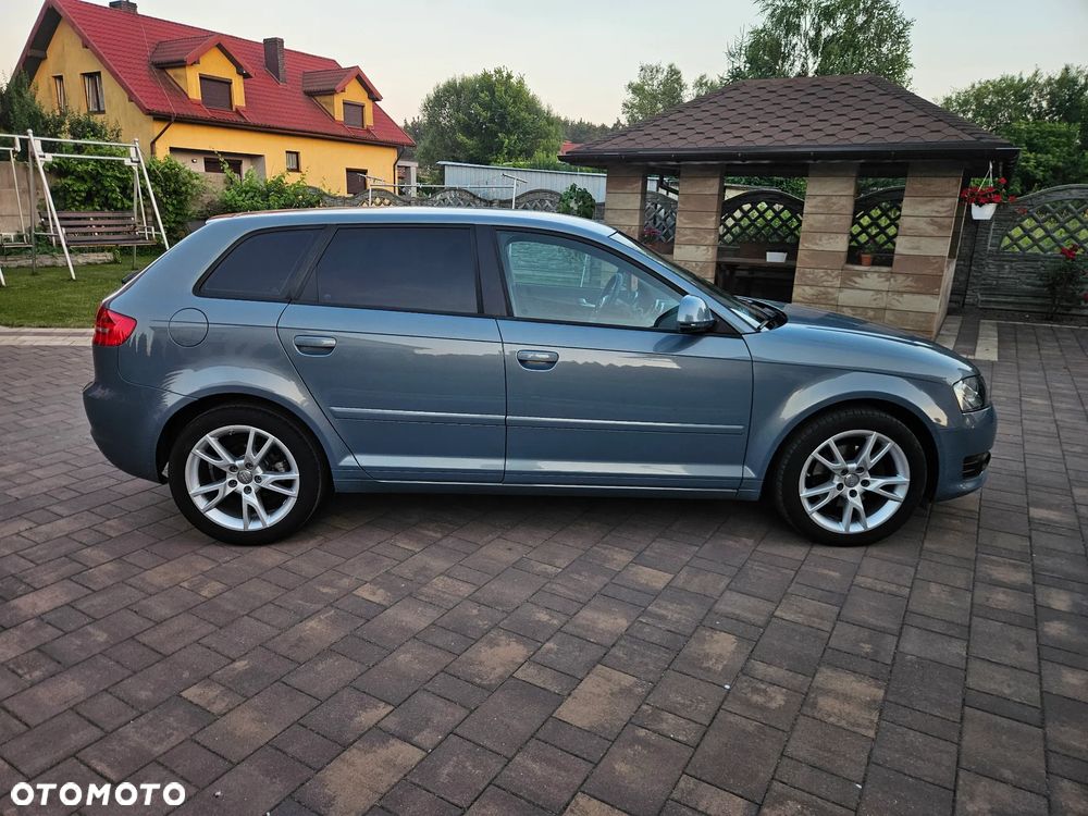 Audi A3 Sportback 2.0 TDI Ambiente - 7
