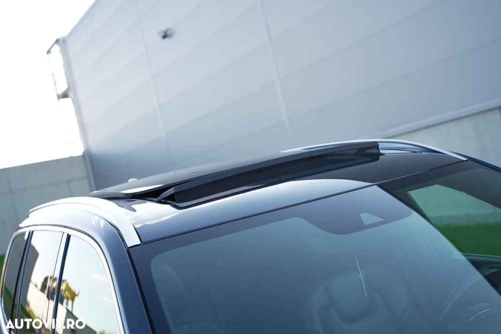 Volvo XC 90 - 17