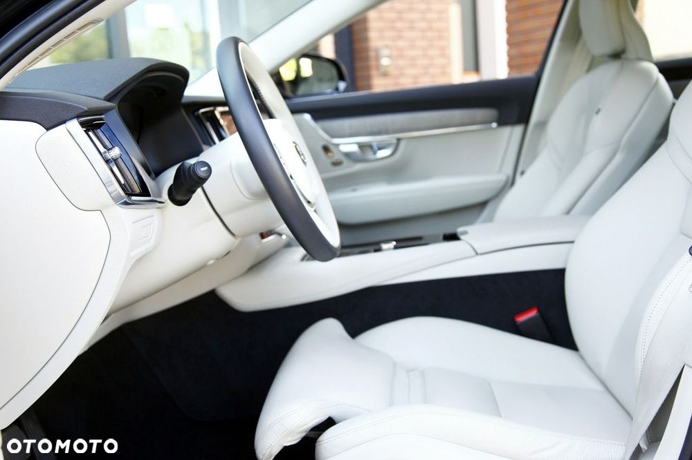Volvo V90 T8 Recharge AWD Plus Dark - 15