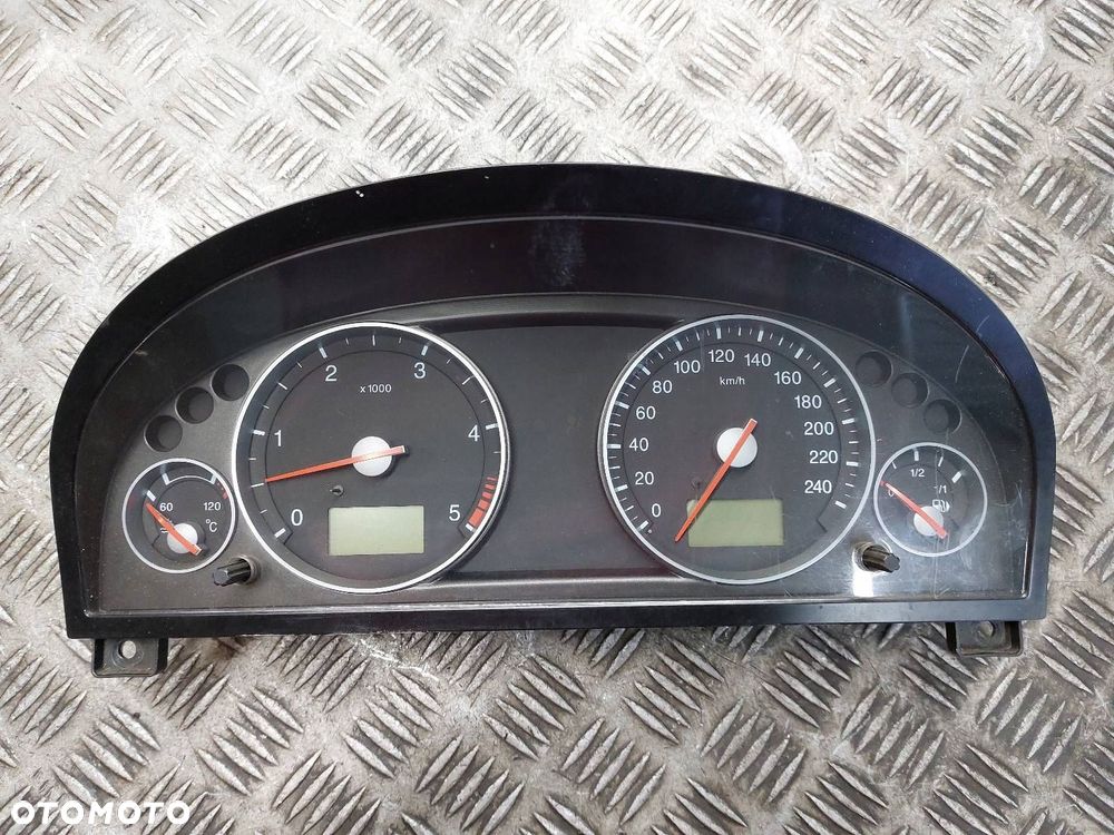 LICZNIK ZEGARY FORD MONDEO MK3 LIFT 2.0 TDCI 3S7T-10849-GE - 1