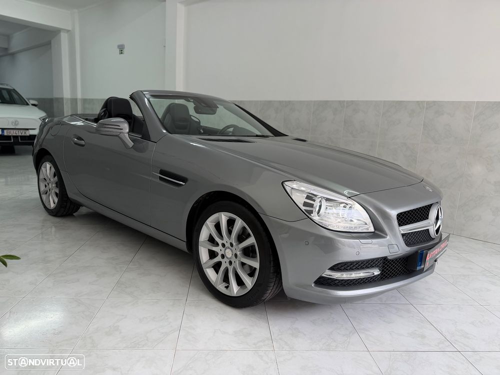 Mercedes-Benz SLK 200 (BlueEFFICIENCY) - 9