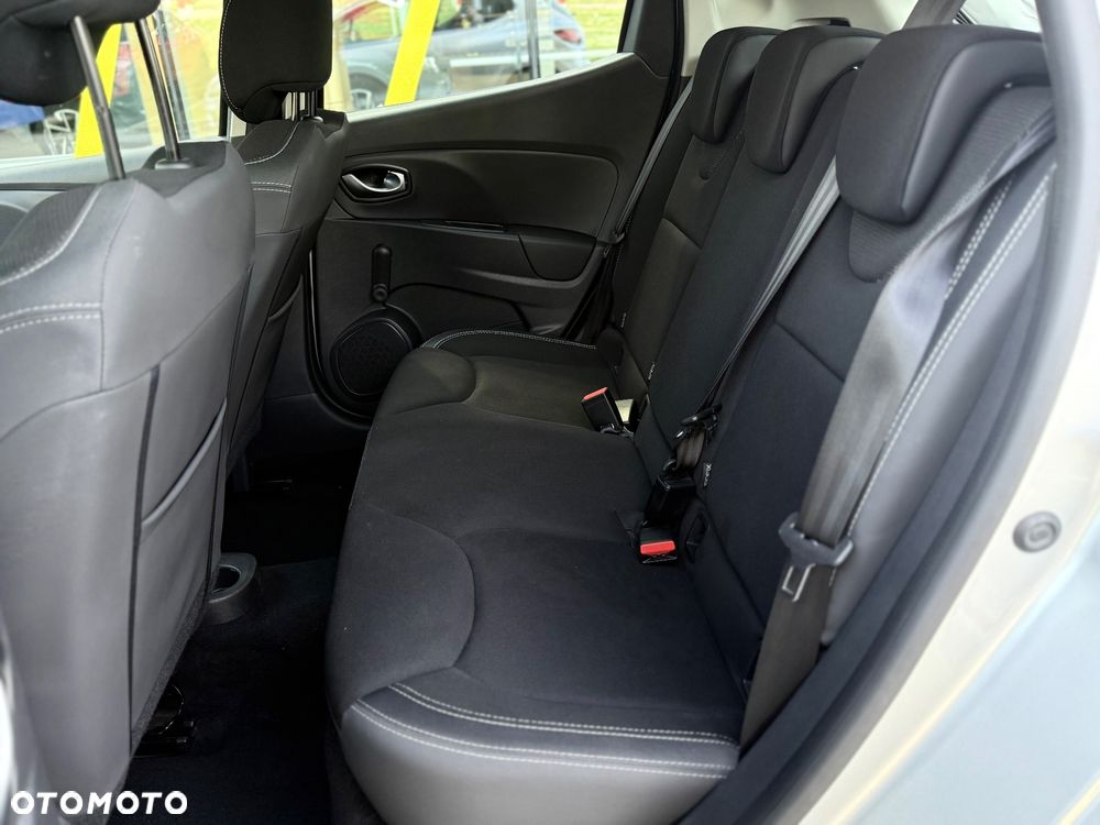 Renault Clio - 14