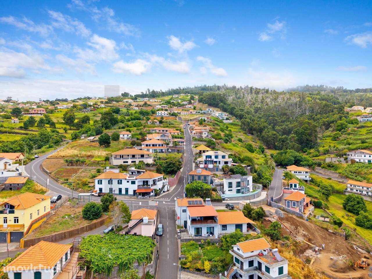 Ruína de Pedra com Terreno de 2.650 m2,  Vista Mar no Estreito da Calh - Grande imagem: 3/26