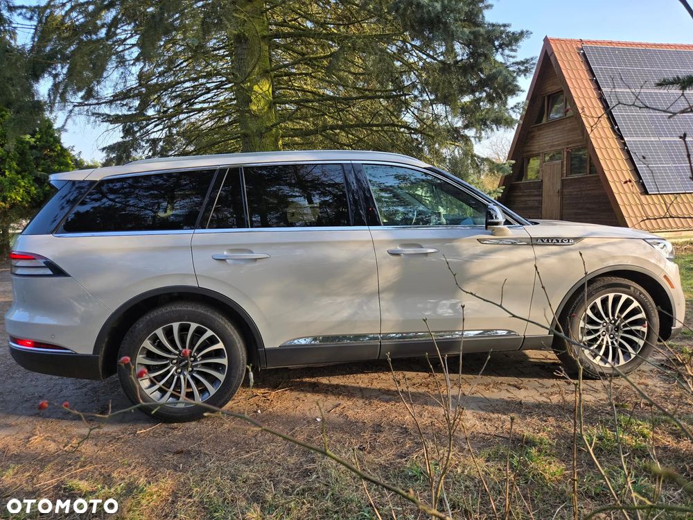 Lincoln Aviator - 11