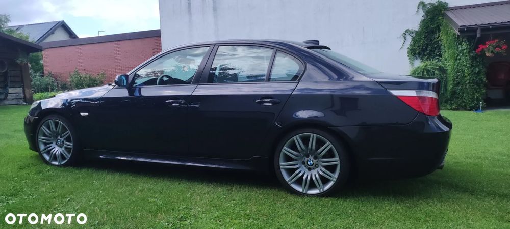 BMW Seria 5 525i - 9