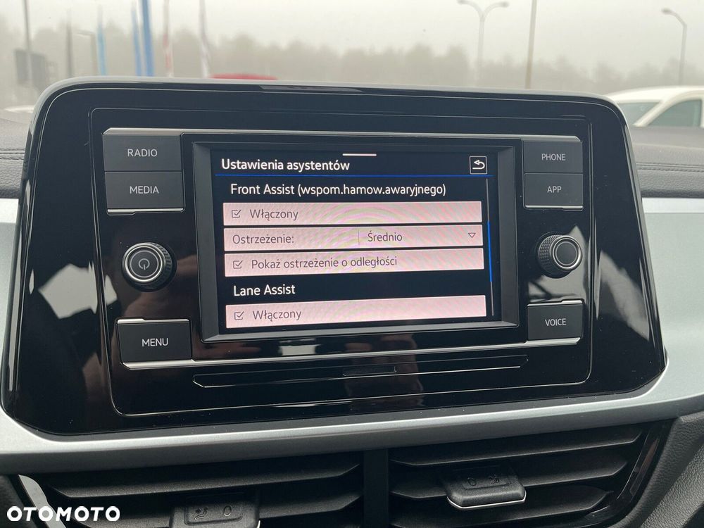 Volkswagen T-Roc - 34