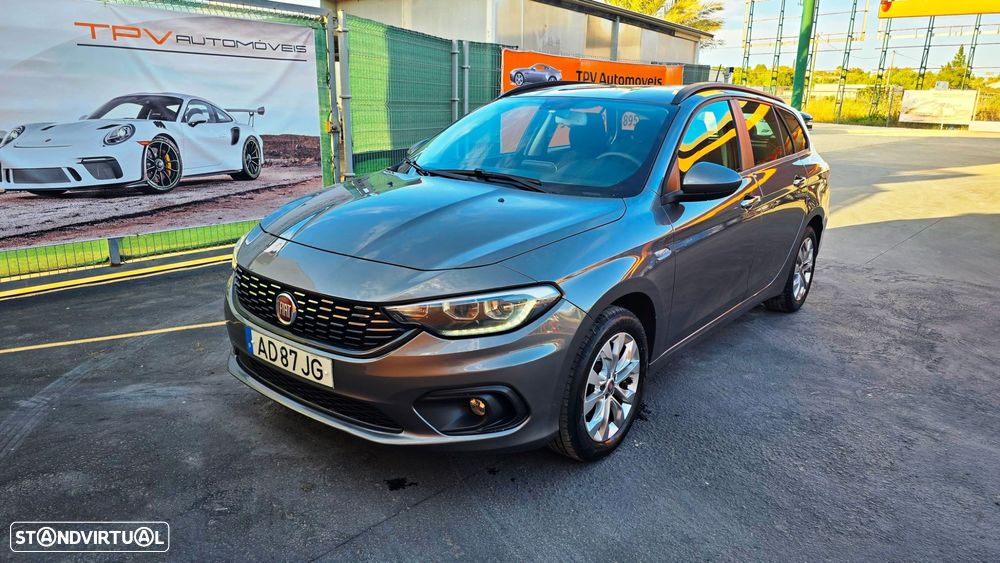 Fiat Tipo Station Wagon 1.3 M-Jet Lounge - 22