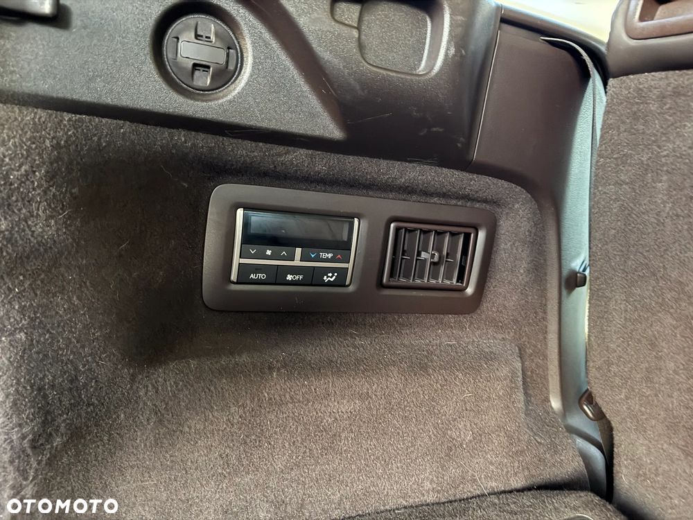 Lexus RX 450h L Elegance - 22